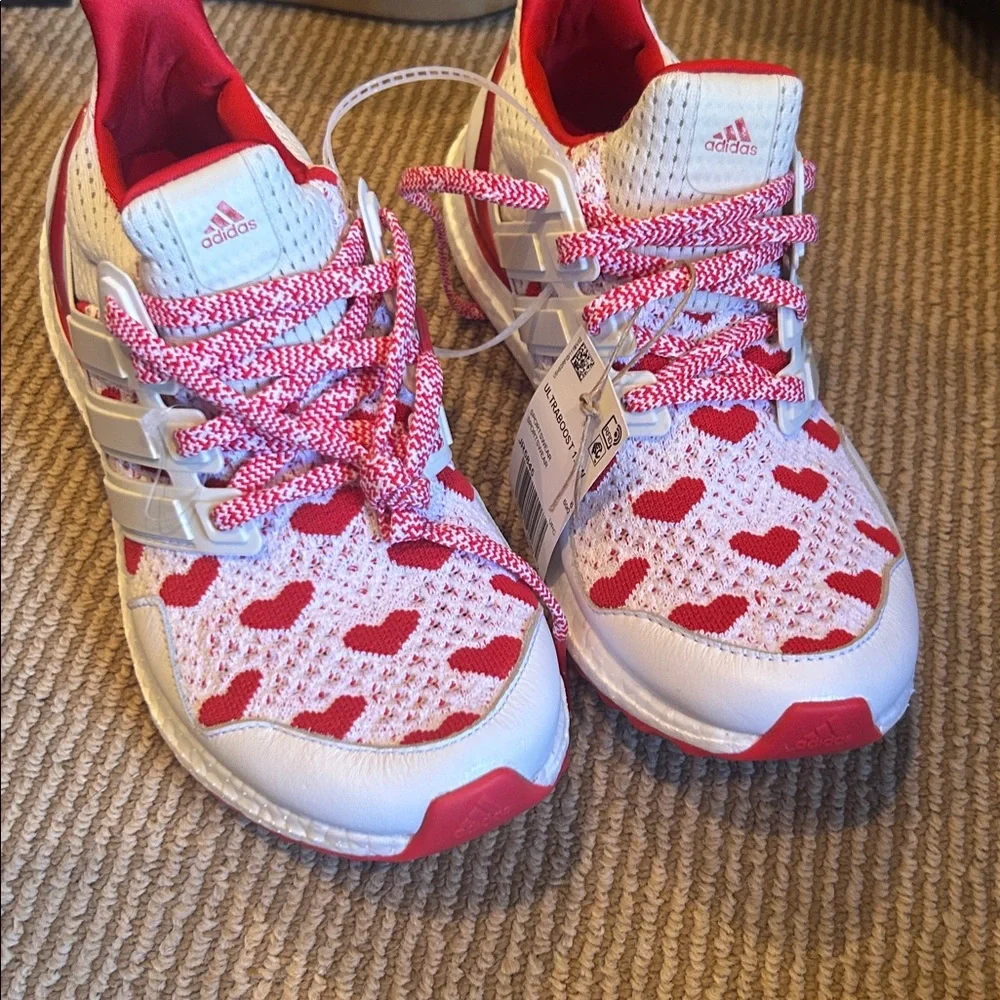 NWT Adidas boost valentines edition White and Red Heart running shoes 8